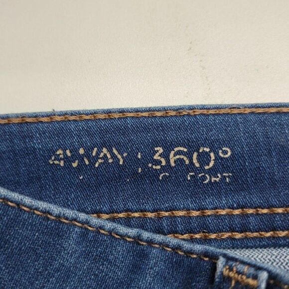 DL1961 Emma Skinny Jeans Women's Size 25 Medium Wash Blue Stretch 28X28 - Picture 6 of 14